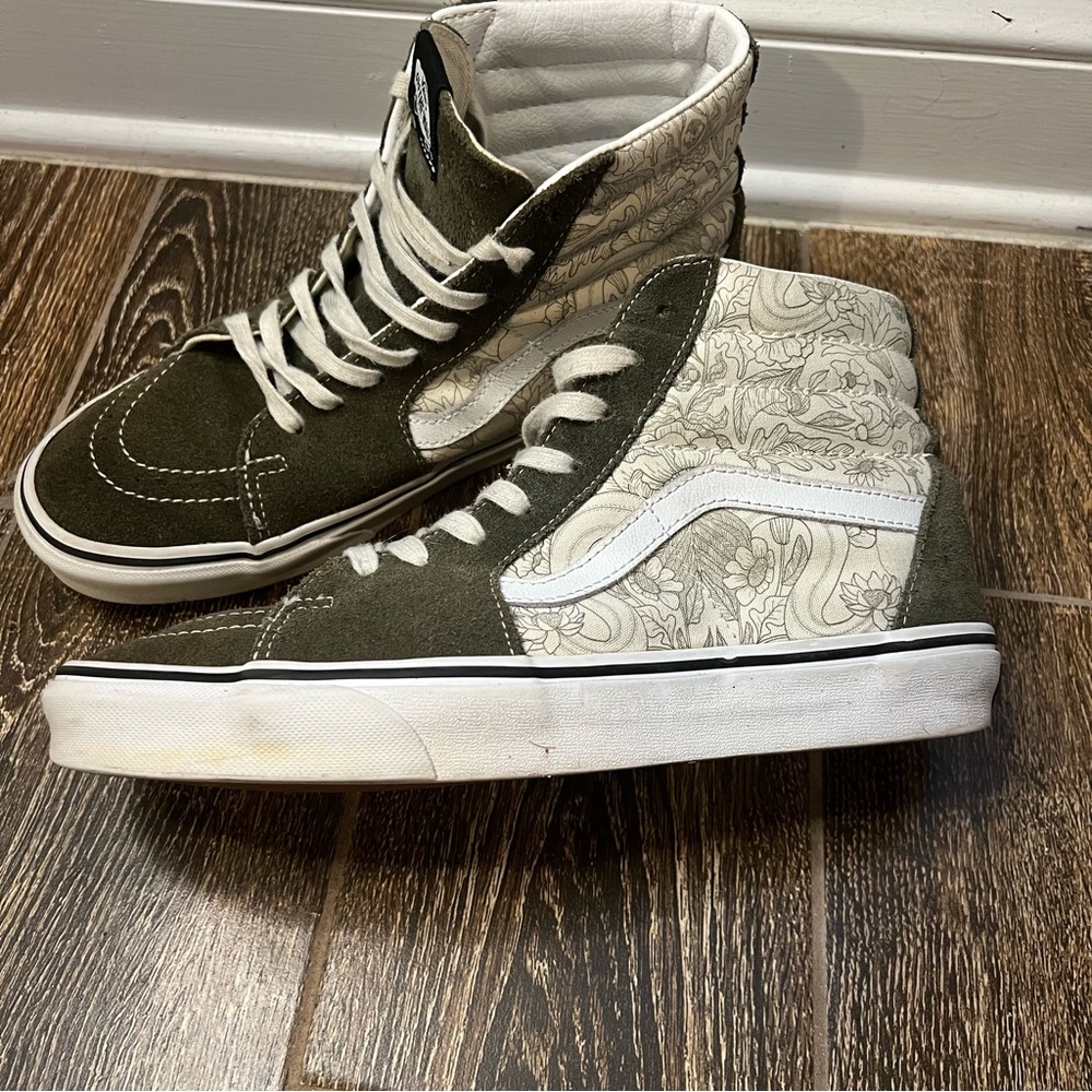 Vans High-Top Sneakers - Green and White - Picture 2 of 4